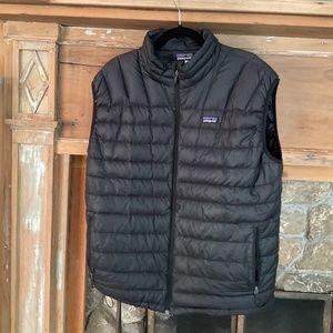 Men’s Patagonia XL Black Sweater Vest